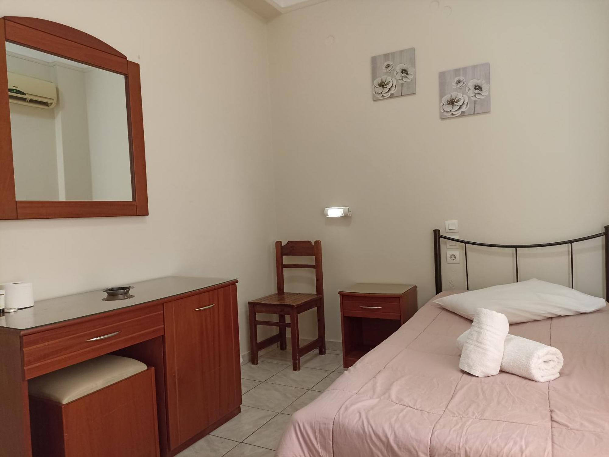 เอไลท์ โฮเต็ล Hotel เอเธนส์ ภายนอก รูปภาพ