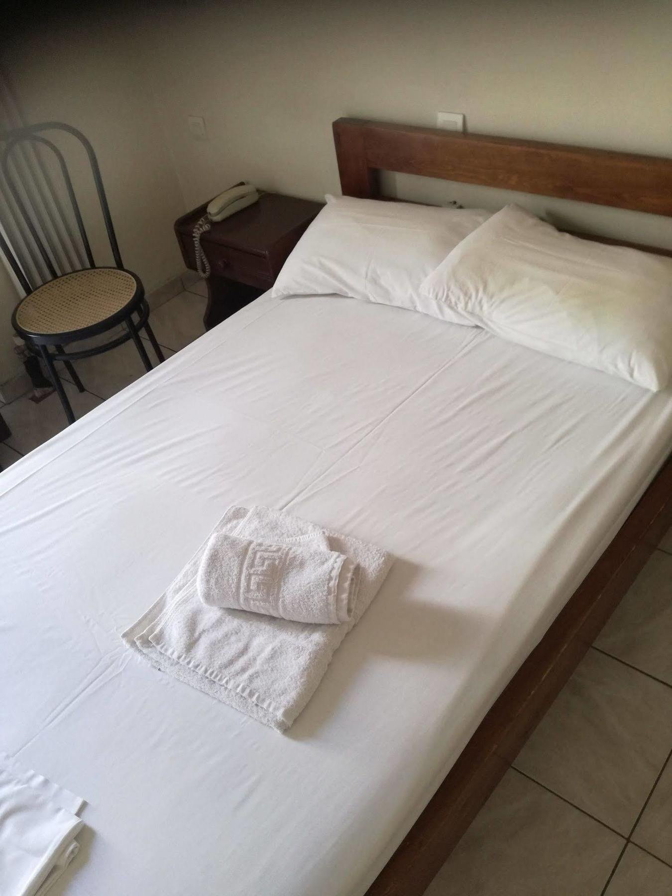 เอไลท์ โฮเต็ล Hotel เอเธนส์ ภายนอก รูปภาพ